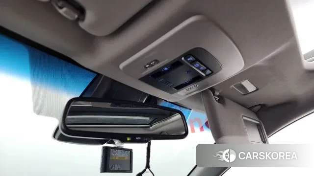 Toyota Camry (XV70) id 3045648 из Кореи 9