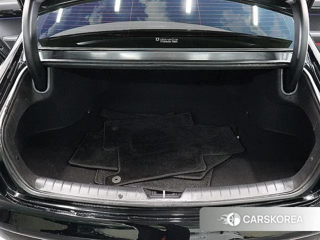 Hyundai Grandeur (GN7) id 3058142 из Кореи 9