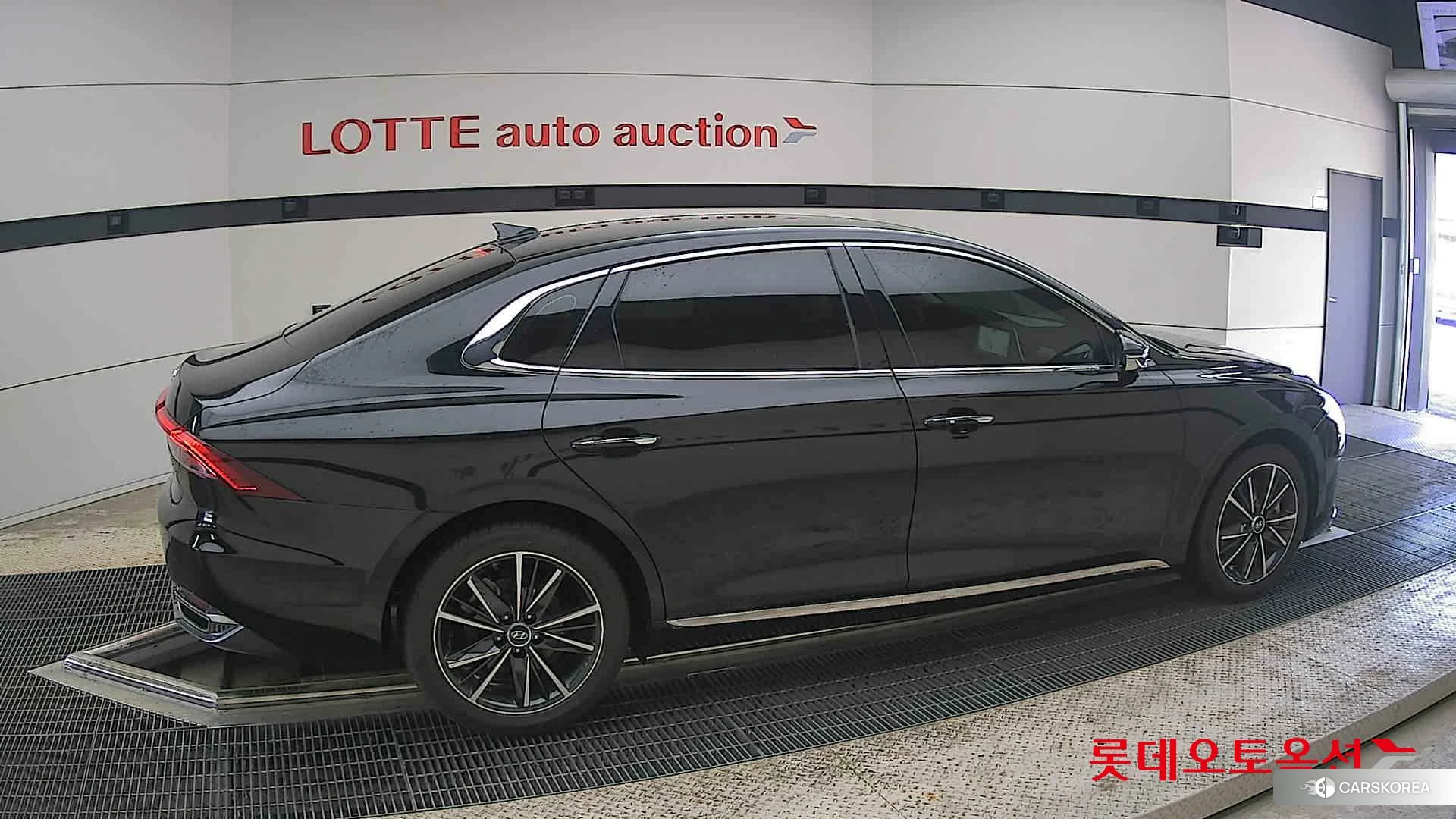 Hyundai Grandeur id 4296776 из Кореи 9