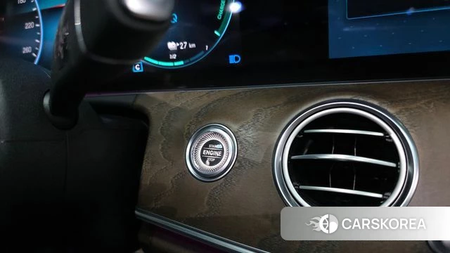 Mercedes-Benz E-Class W213 id 4293847 из Кореи 9