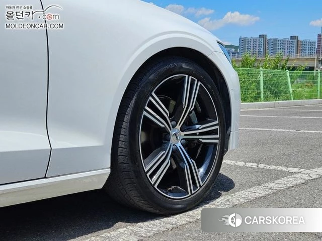 Volvo S60 3rd generation id 4511665 из Кореи 9