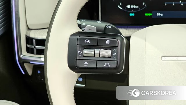 Hyundai Santa Fe (MX5) id 4279915 из Кореи 9