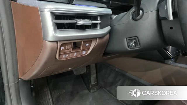 Hyundai Grandeur Hybrid (GN7) id 4517421 из Кореи 9