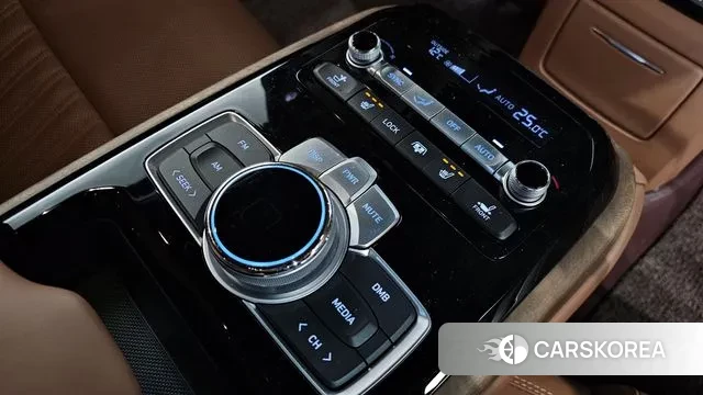 Genesis G90 id 3723423 из Кореи 9
