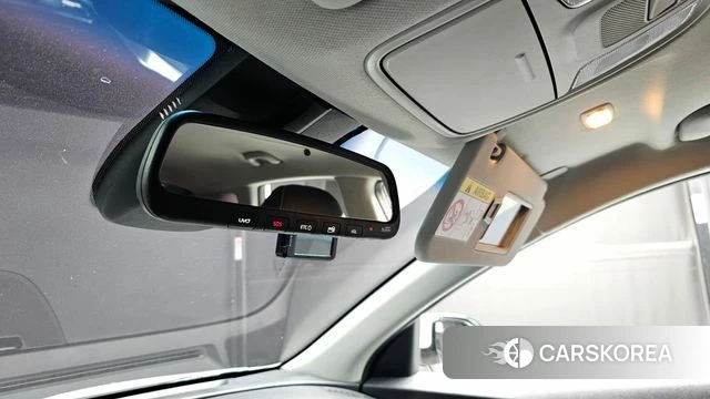 Kia Niro EV id 3910796 из Кореи 9