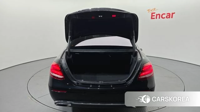 Mercedes-Benz E-Class W213 id 4882046 из Кореи 9