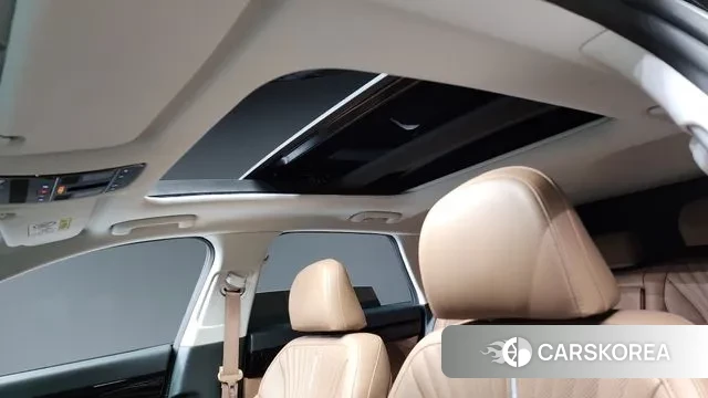 Hyundai Grandeur (GN7) id 3031731 из Кореи 9