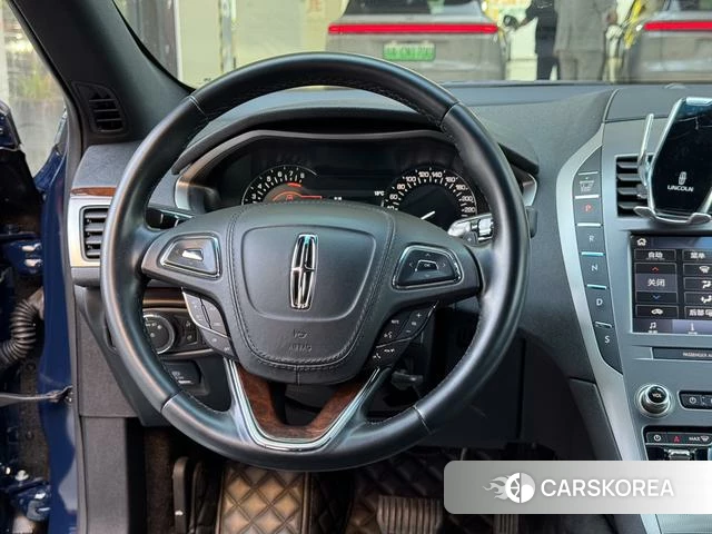 Lincoln MKZ id 4211645 из Китая 9
