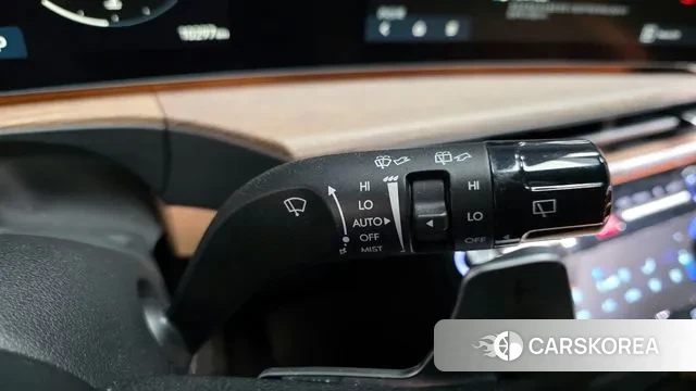 Hyundai Santa Fe (MX5) id 3599750 из Кореи 9