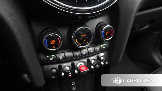 Mini Cooper Convertible id 3764921 из Кореи 9