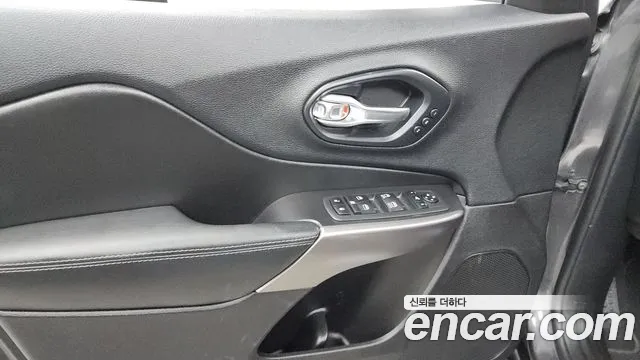 Jeep Cherokee (KL) id 2679063 из Кореи 9