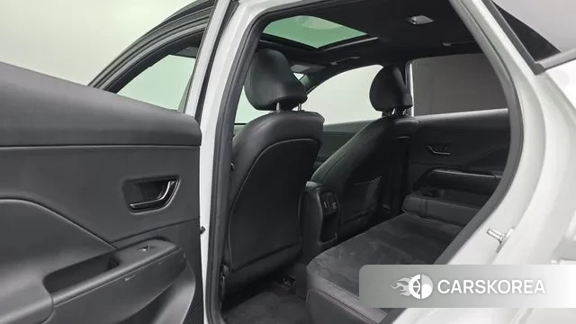 Hyundai Kona (SX2) id 3533376 из Кореи 9