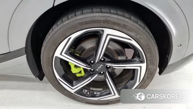 Kia EV6 id 3740047 из Кореи 9