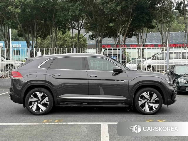 Volkswagen Tourang id 4221341 из Китая 9