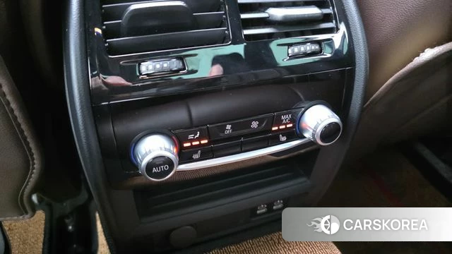 BMW 5 Series (G30) id 3871904 из Кореи 9