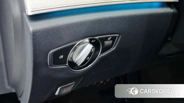 Mercedes-Benz E-Class W213 id 4557763 из Кореи 9