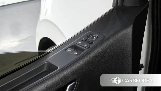 Hyundai Staria id 3826608 из Кореи 9