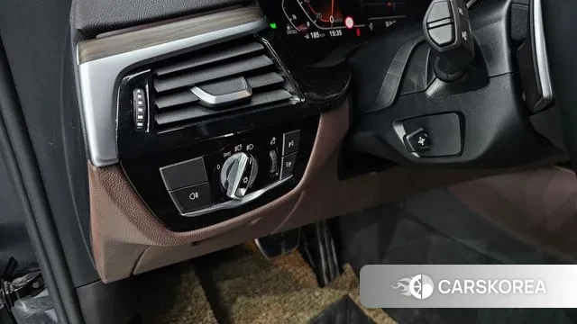 BMW 6 Series GT (G32) id 3439276 из Кореи 9