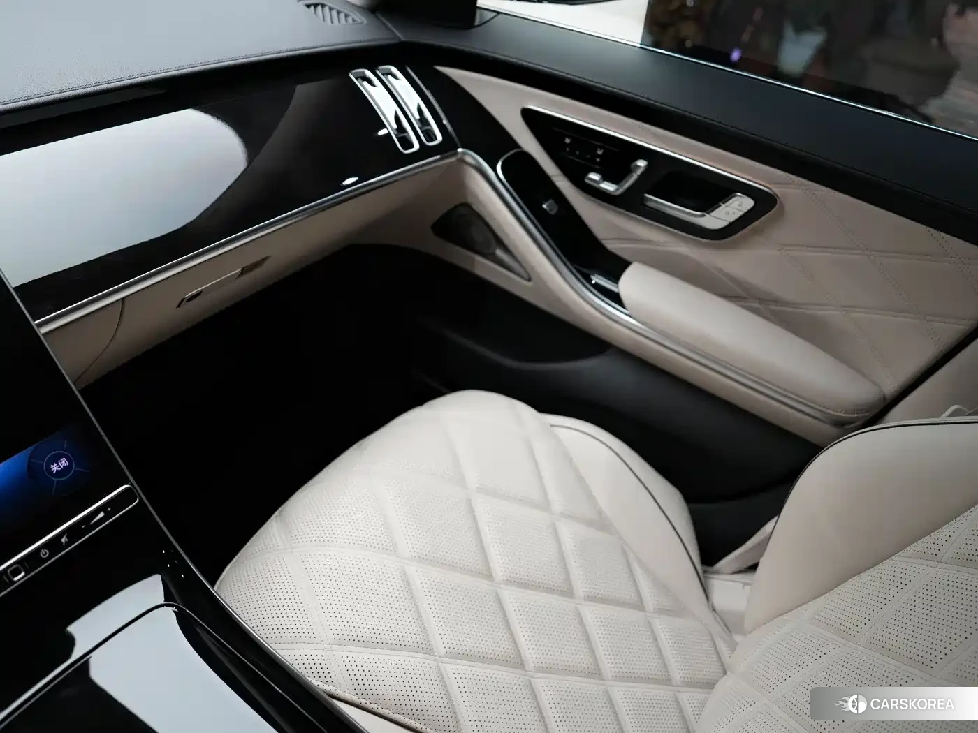 Mercedes-Benz Maybach S-Class id 4606878 из Китая 9