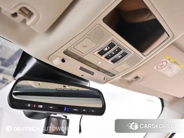 Land Rover Discovery 5 id 3117975 из Кореи 9