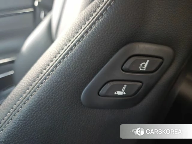 Genesis GV70 id 4614237 из Кореи 9