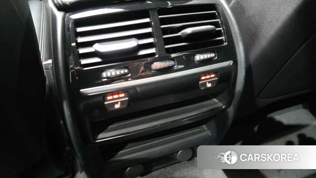 BMW 5 Series (G30) id 3899746 из Кореи 9