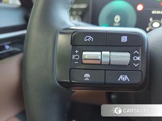 Hyundai Grandeur (GN7) id 2998330 из Кореи 9