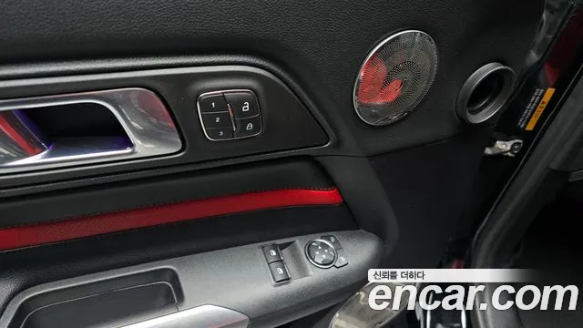 Ford Mustang id 2498541 из Кореи 9