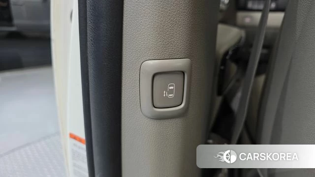 Kia The New Carnival id 4390495 из Кореи 9