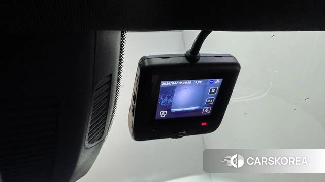 Mercedes-Benz E-Class W214 id 3914354 из Кореи 9