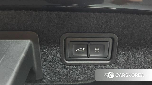 Audi A8 (D5) id 4642133 из Кореи 9