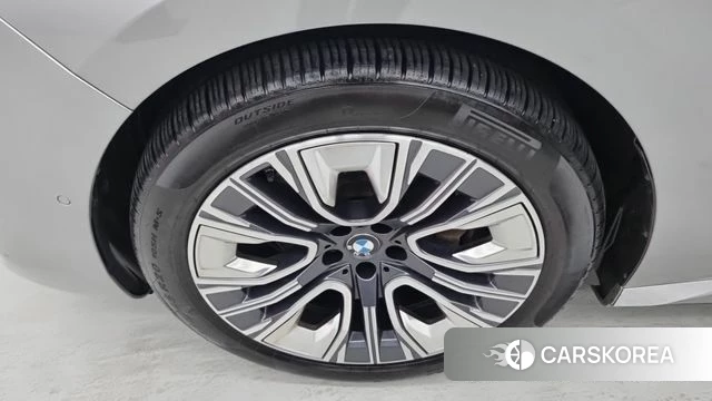 BMW 7 Series (G70) id 4603039 из Кореи 9