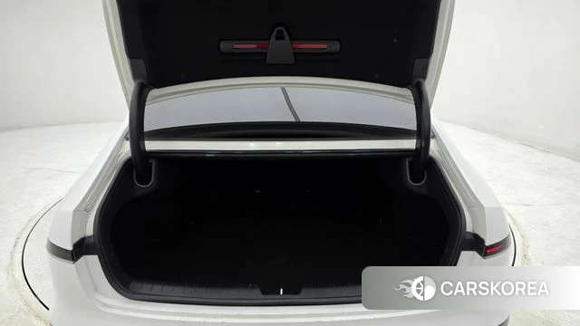 Hyundai Grandeur (GN7) id 4928810 из Кореи 9