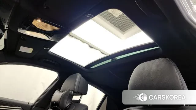 BMW 5 Series (G30) id 3003786 из Кореи 9