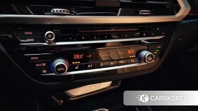 BMW X3 (G01) id 3820928 из Кореи 9