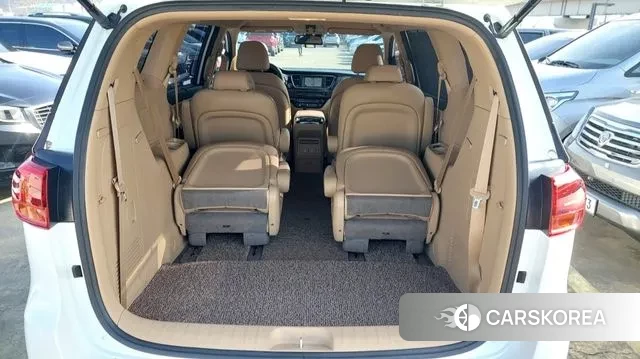 Kia The New Carnival id 3622287 из Кореи 9