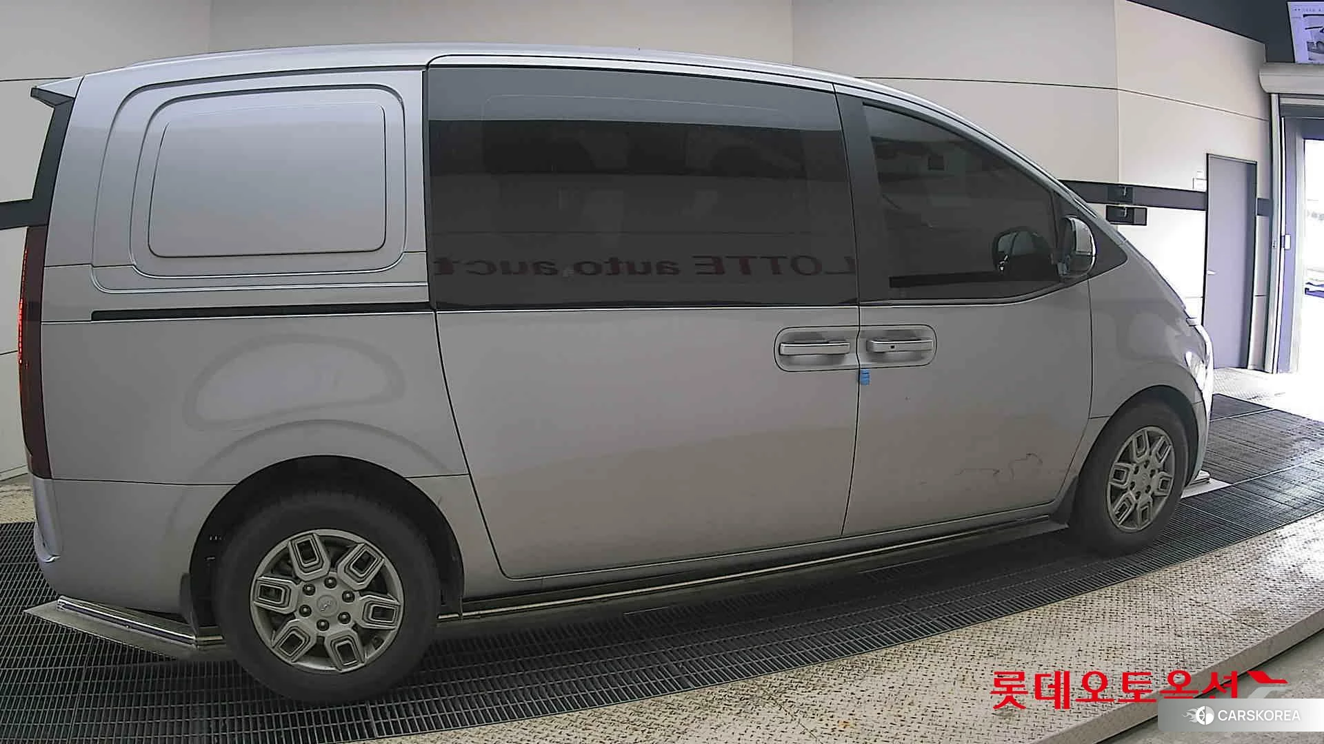 Hyundai Staria id 4289417 из Кореи 9