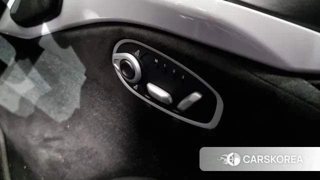 Aston Martin Vantage 2nd Generation id 3499447 из Кореи 9