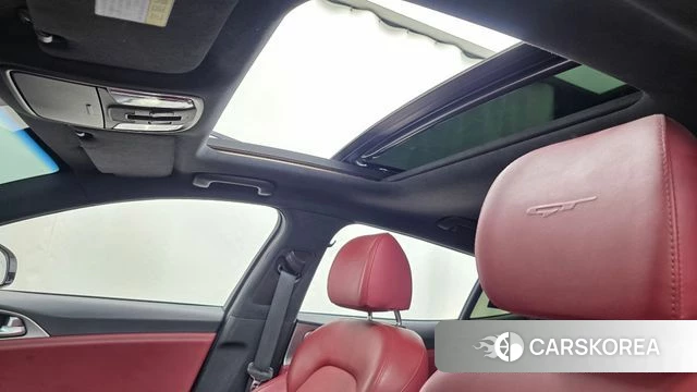 Kia Stinger id 4416943 из Кореи 9