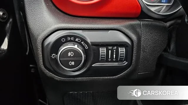 Jeep Wrangler (JL) id 3723300 из Кореи 9