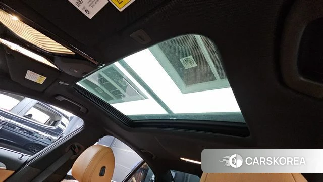 BMW 5 Series (G30) id 3829062 из Кореи 9