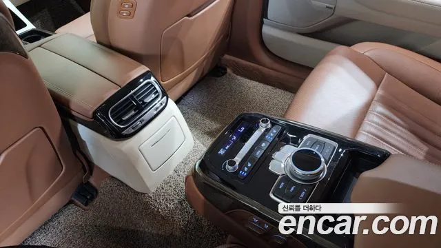 Genesis G90 id 2670982 из Кореи 9