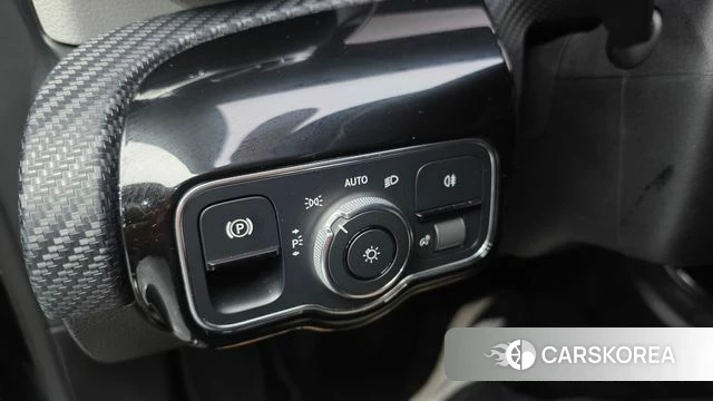 Mercedes-Benz A-Class W177 id 3807813 из Кореи 9