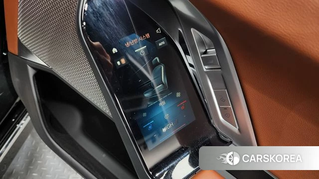 BMW 7 Series (G70) id 3799325 из Кореи 9