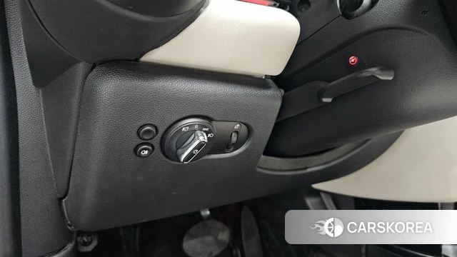 Mini Cooper S Convertible id 4395509 из Кореи 9
