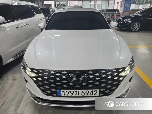 Hyundai The New Grandeur IG Hybrid id 3028444 из Кореи 9