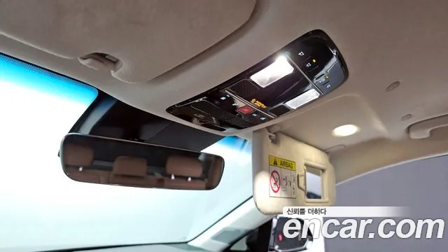 Hyundai Grandeur Hybrid (GN7) id 2822605 из Кореи 9