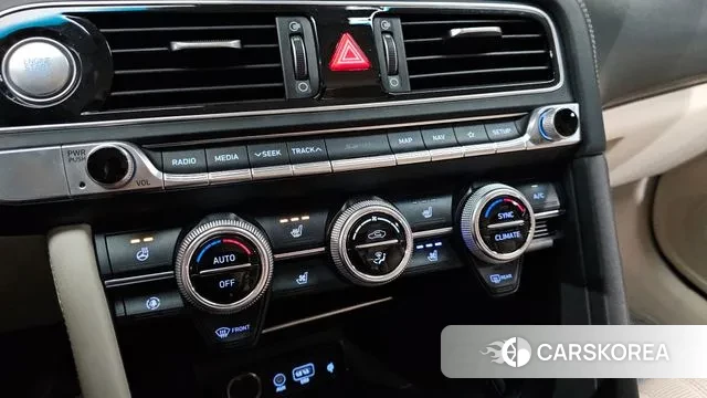 Genesis G70 id 3698613 из Кореи 9