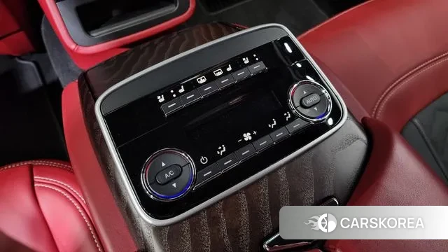 Maserati Quattroporte id 3023536 из Кореи 9