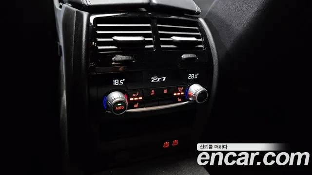 BMW 5 Series (G30) id 2713903 из Кореи 9